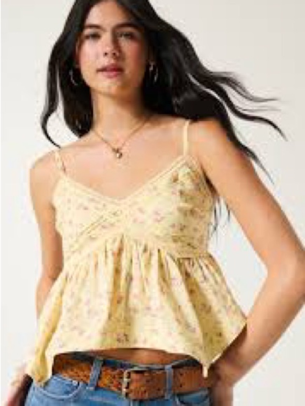 Baby doll  Y2K Hollister Cream Floral Peplum Cami